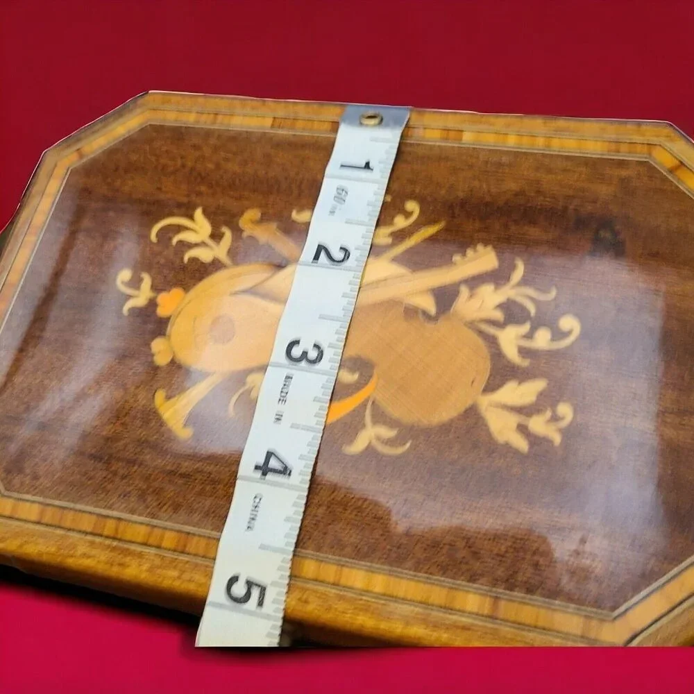 A.Gargiulo & Fannuzzy Sorrento Jewelry Music Box Wood‎ Inlay Guitar ITALY